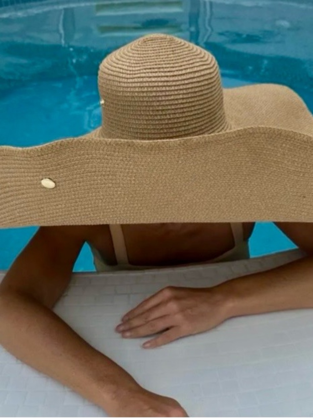 Oversized Sun Hat